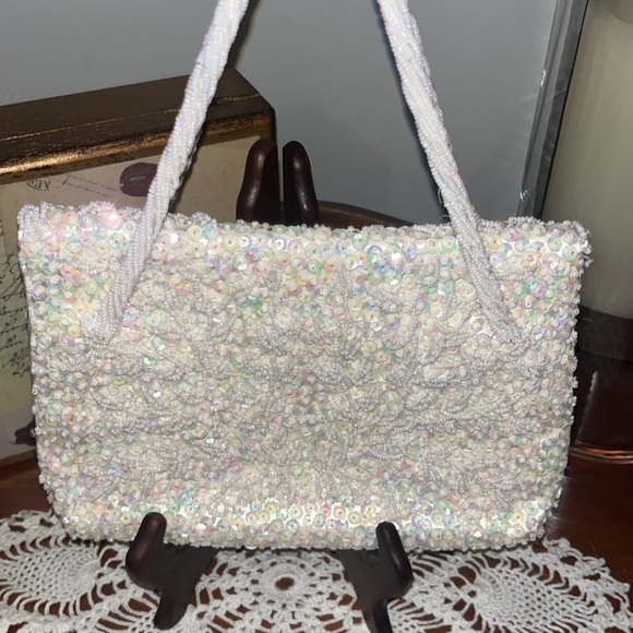 C Vivant & Sarnie Vintage Mid-Century Classic Iridescent Peal and Sequins Purse - Picture 6 of 14